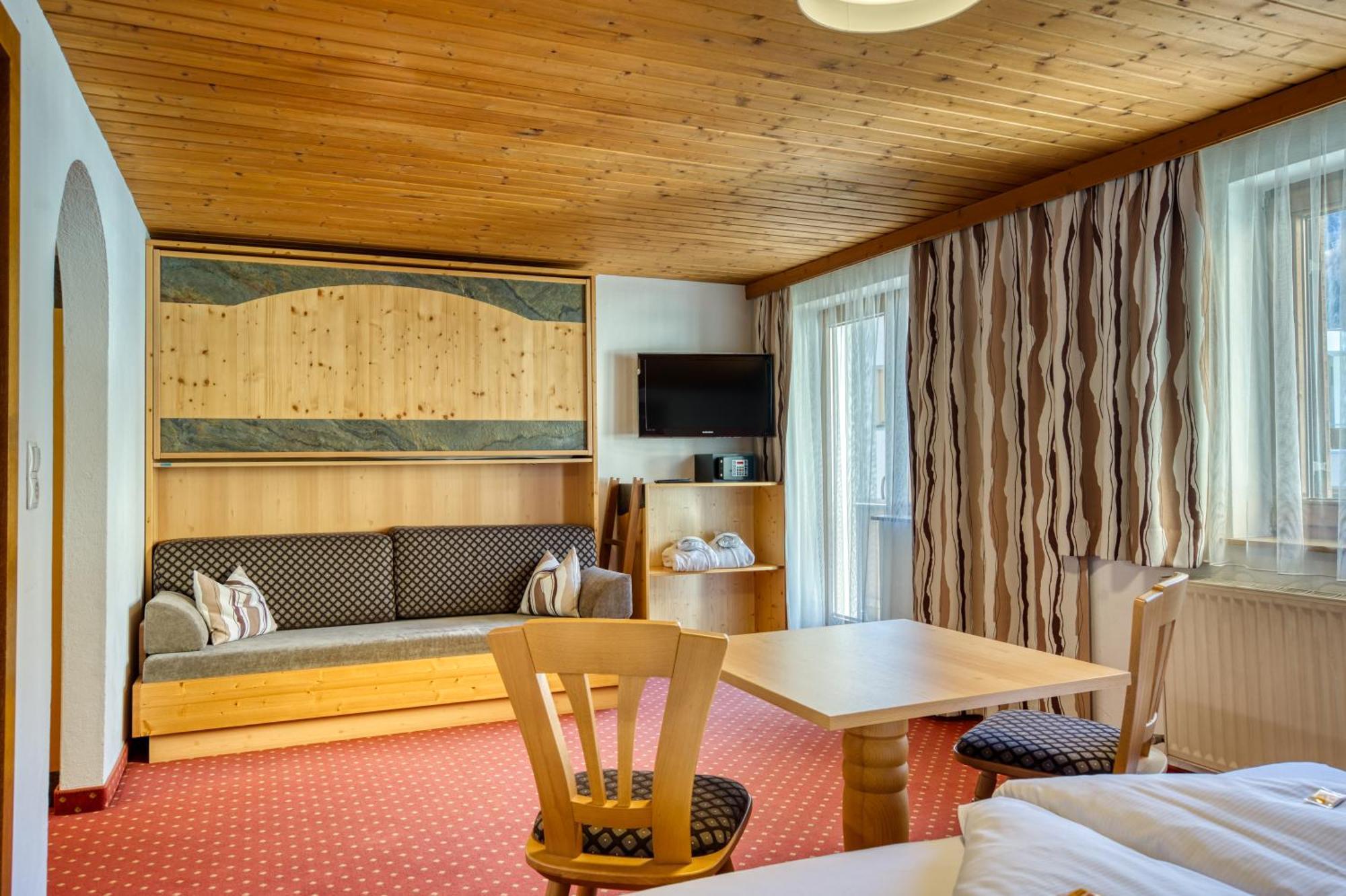 Hotel Klausnerhof Tux Ngoại thất bức ảnh