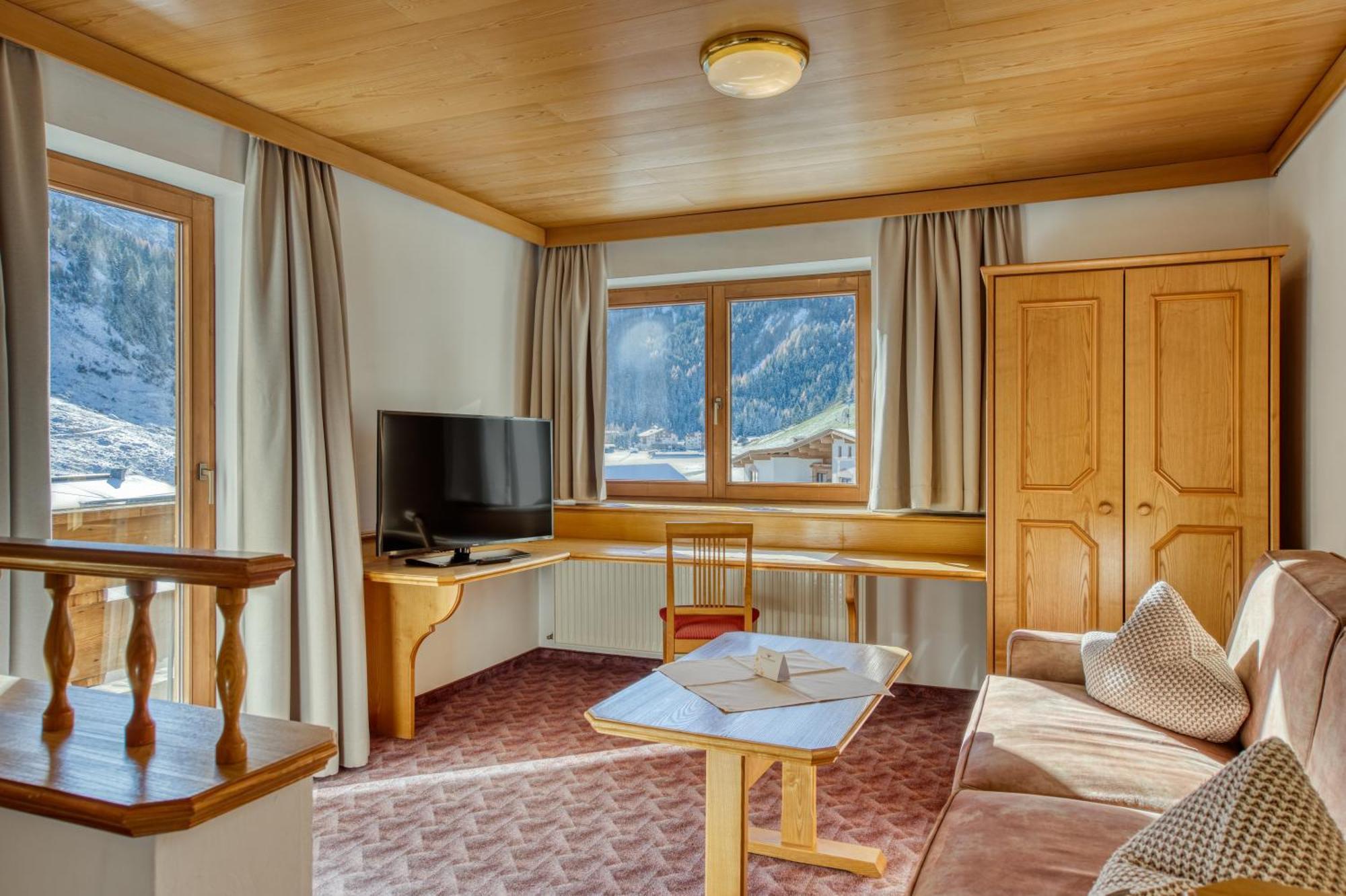 Hotel Klausnerhof Tux Ngoại thất bức ảnh